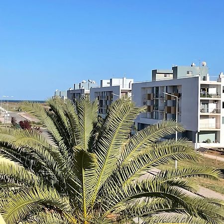 Sun & Sea, Meia Praia לאגוּ‏ש מראה חיצוני תמונה